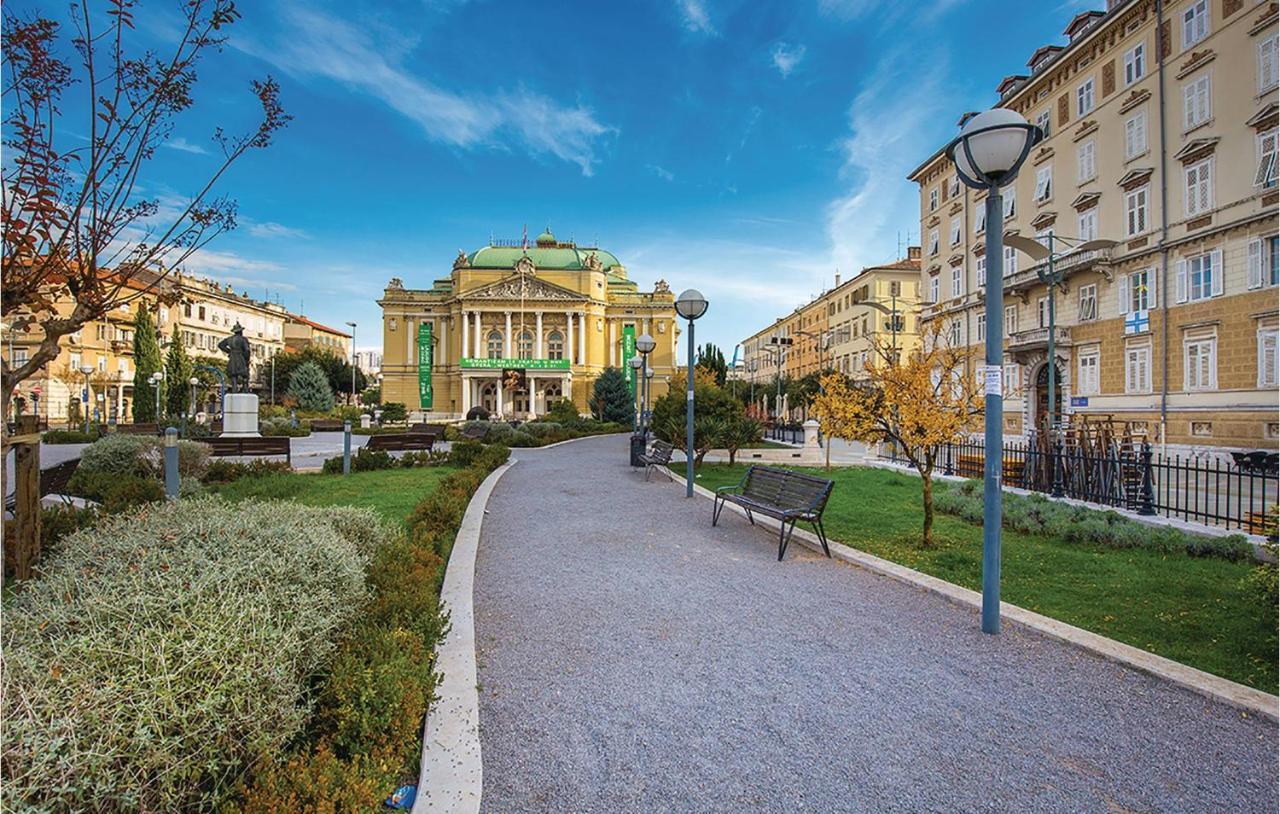 Lovely Apartment In Rijeka With House Sea View Eksteriør billede