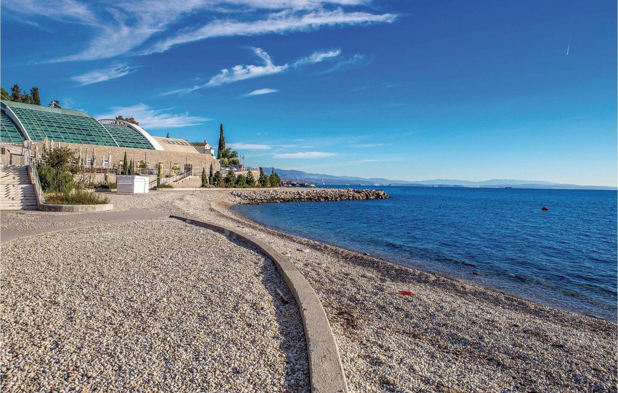 Lovely Apartment In Rijeka With House Sea View Eksteriør billede