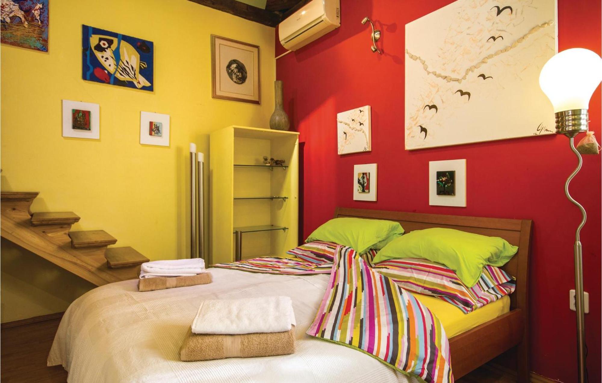 Lovely Apartment In Rijeka With House Sea View Eksteriør billede